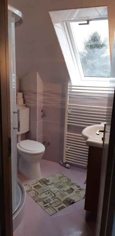 Rozsa Apartment Hajdúszoboszló Buitenkant foto