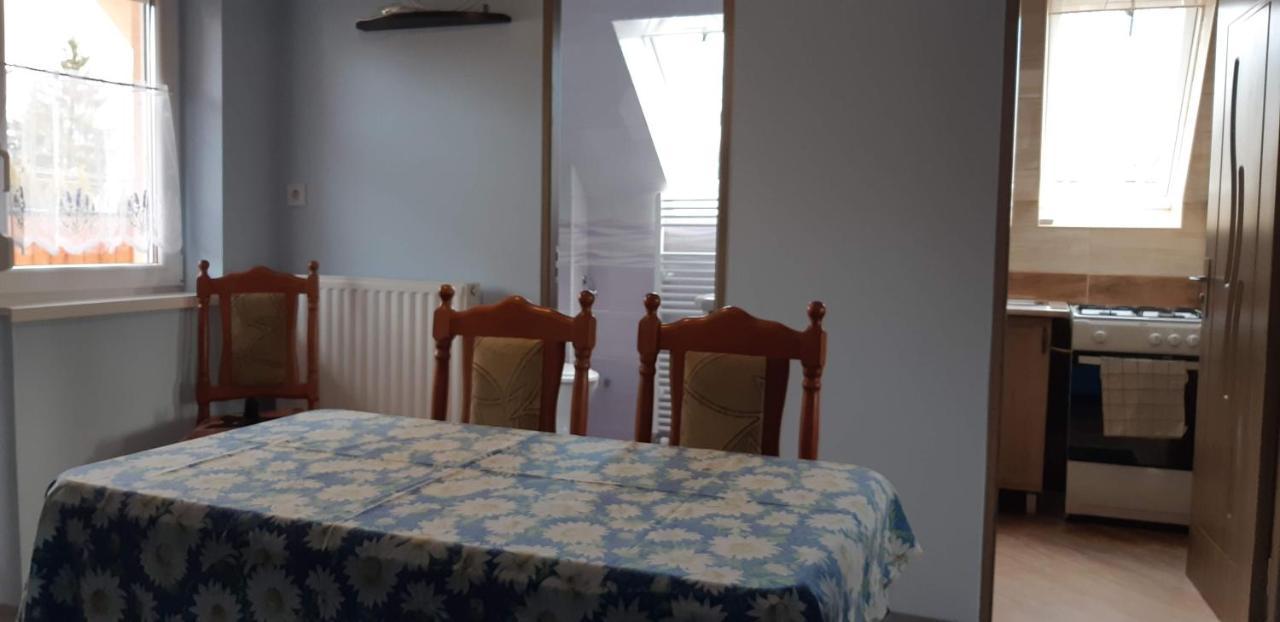 Rozsa Apartment Hajdúszoboszló Buitenkant foto