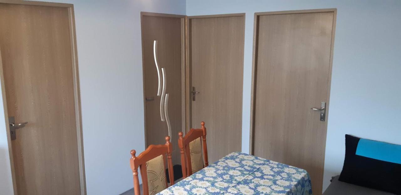 Rozsa Apartment Hajdúszoboszló Buitenkant foto