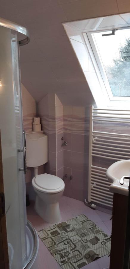 Rozsa Apartment Hajdúszoboszló Buitenkant foto