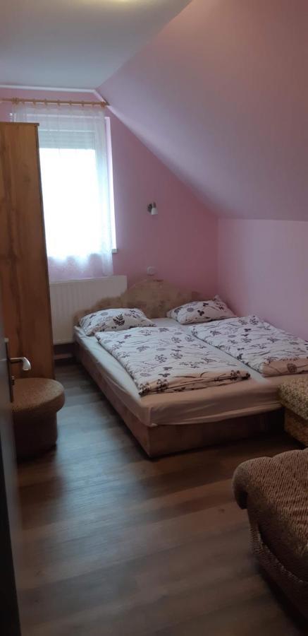 Rozsa Apartment Hajdúszoboszló Buitenkant foto